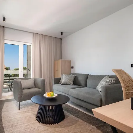 Hotel Bay Hvar 4*