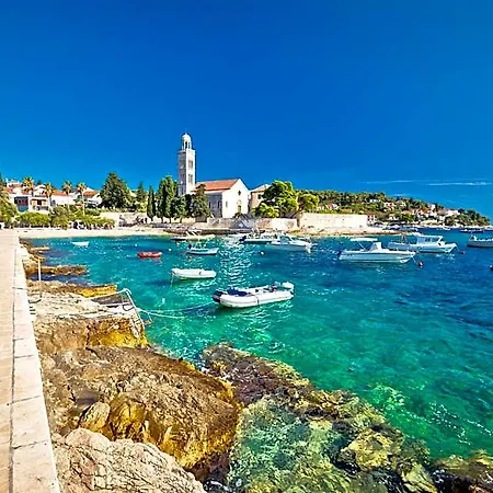 호텔 Bay Hvar 흐바르